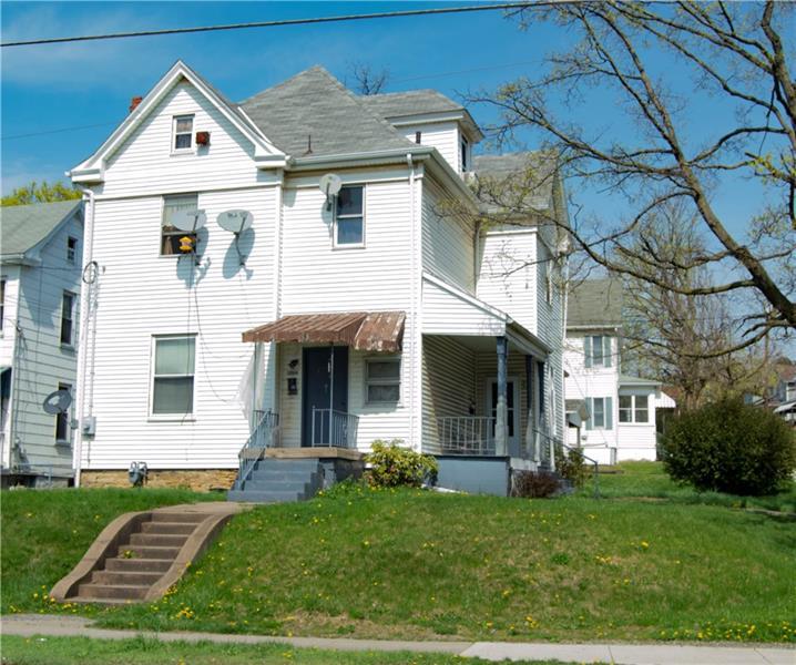 1066 Allison Ave - Photo 1