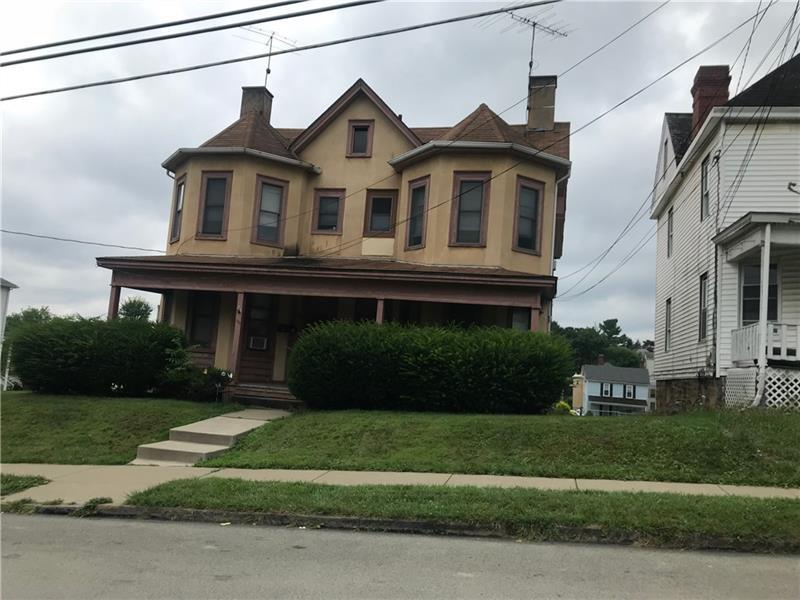 625 Main St - Photo 1
