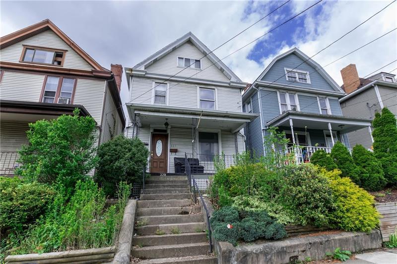 229 Berkeley Street - Photo 1