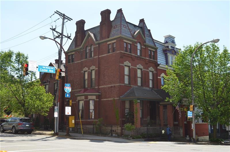 1010 Cedar Avenue - Photo 1