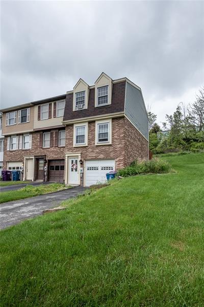 132 Ligonier Ct - Photo 1