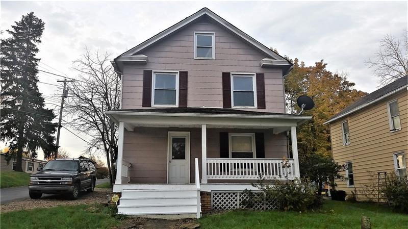 1427 Washington St - Photo 1