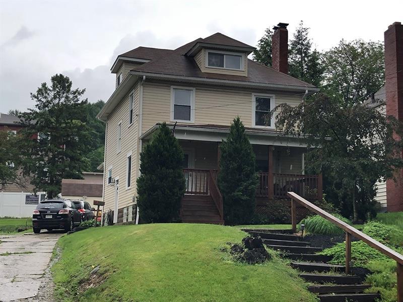 663 Sixth Street - Photo 1