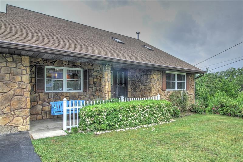 1300 Overlook Ave - Photo 1