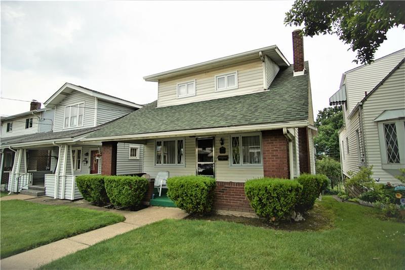 1709 Ridge Ave - Photo 1