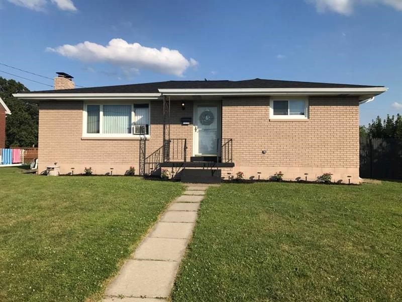 1018 Frank Avenue - Photo 1