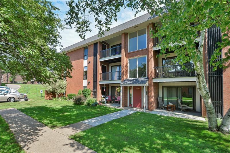 1000-9 College Park Drive - Photo 1