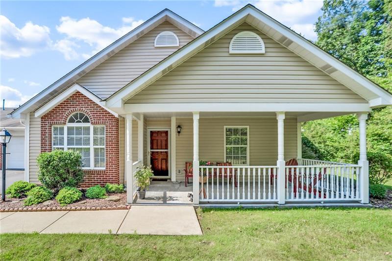 203 Rose Circle - Photo 1