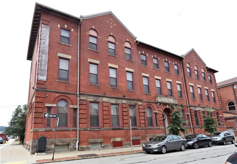 130 22nd St - Photo 1