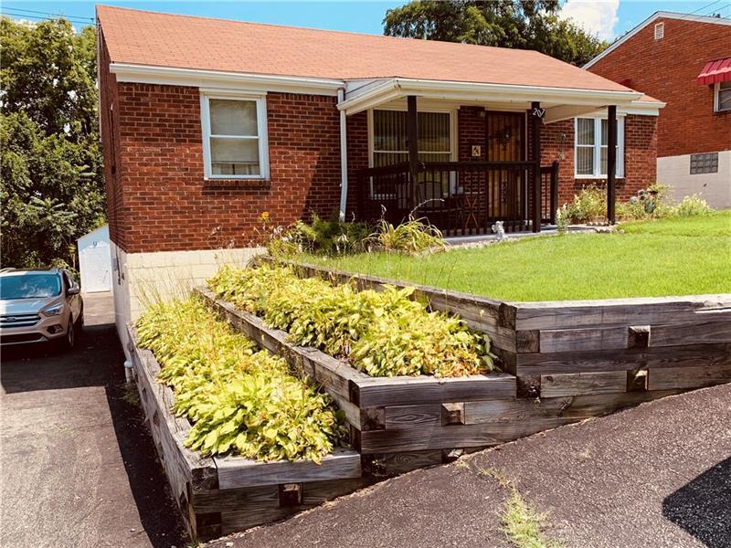 207 Dersam St - Photo 1