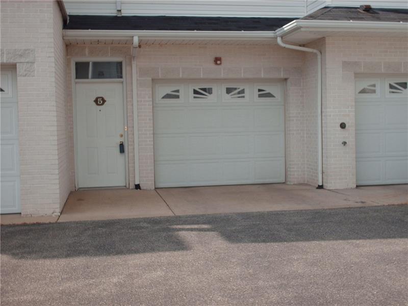 227 Adams Pointe Blvd - Photo 1