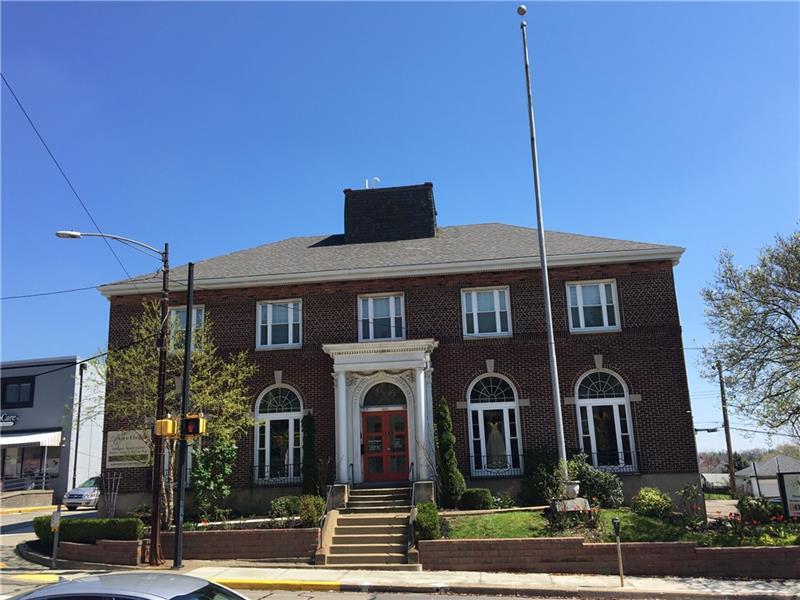 2975 Liberty Ave - Photo 1