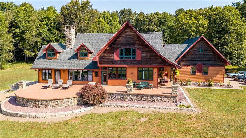 425 Wozniak Rd - Photo 1