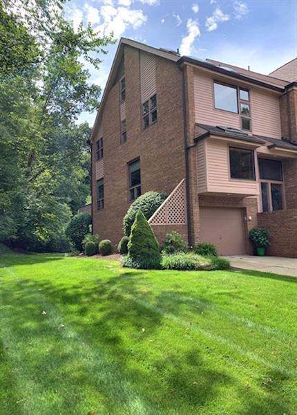 1306 Towne Ct. - Photo 1