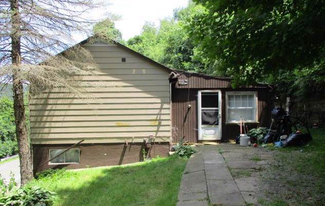 6740 Smithfield St - Photo 1