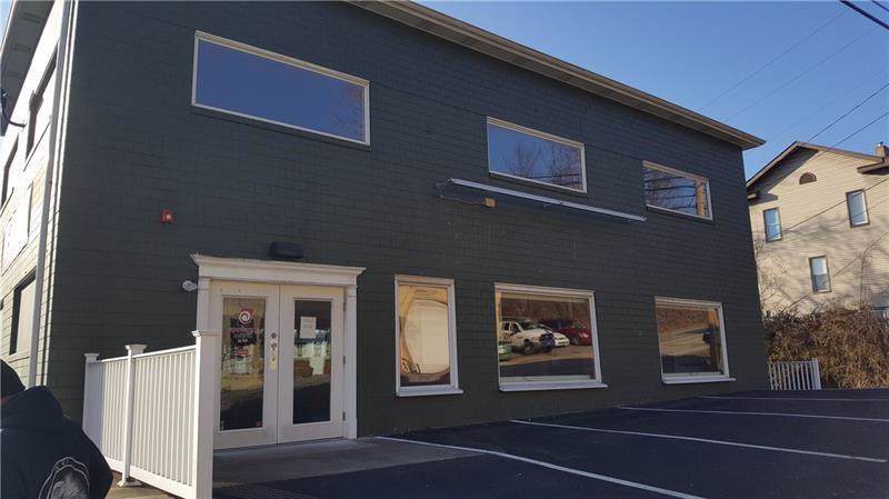 10320 Center Hwy - Photo 1