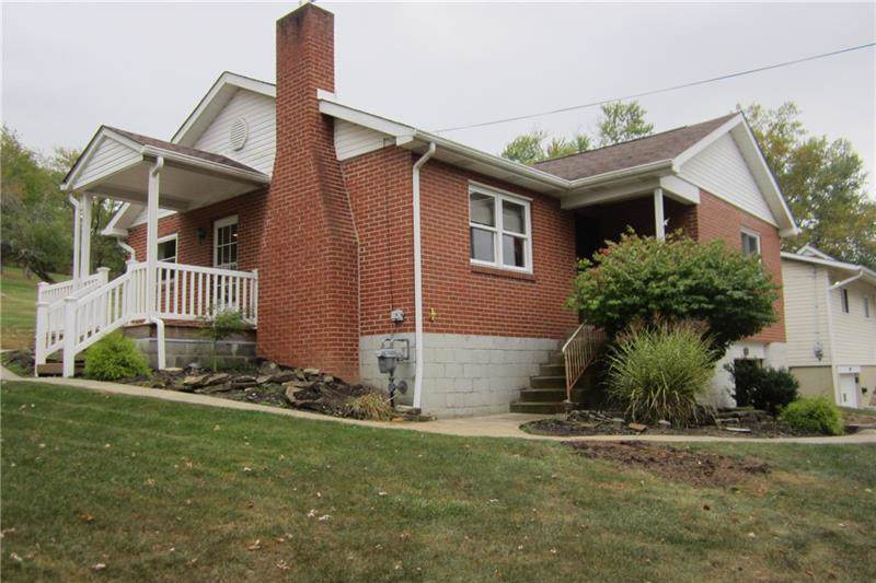 304 Dewey - Photo 1