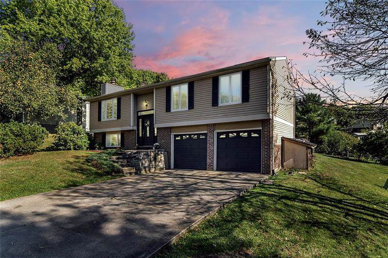 221 Deer Dr - Photo 1