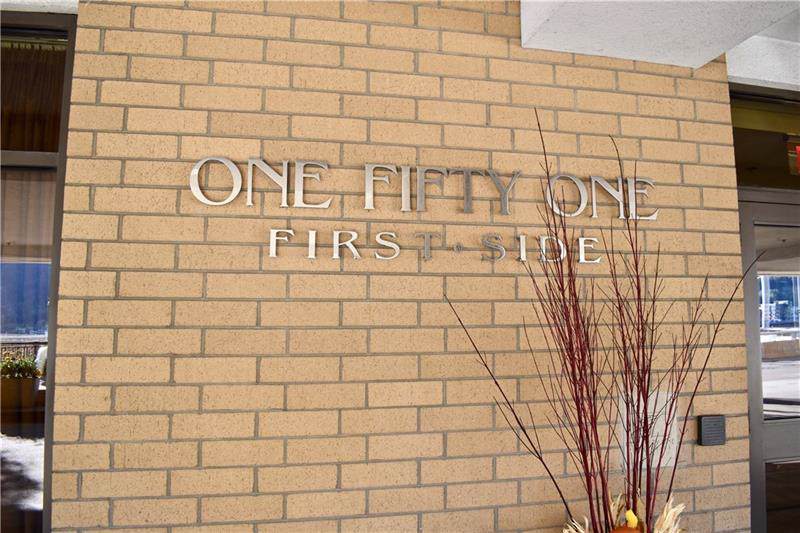 151 Fort Pitt Blvd - Photo 1
