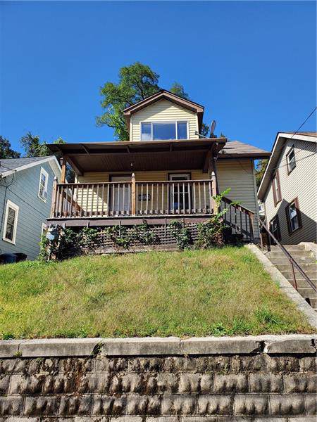 3571 Elmhurst Ave - Photo 1