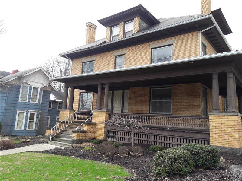 200 Erie Street - Photo 1