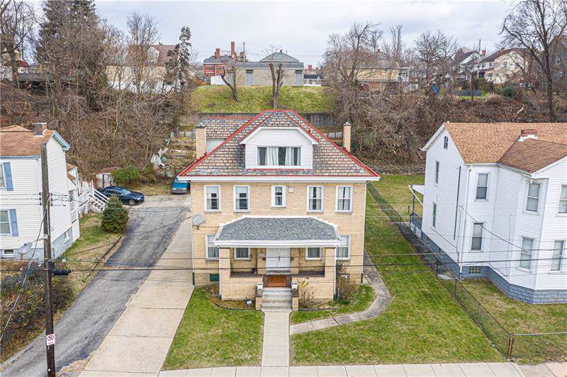 2812 Pitler St - Photo 1