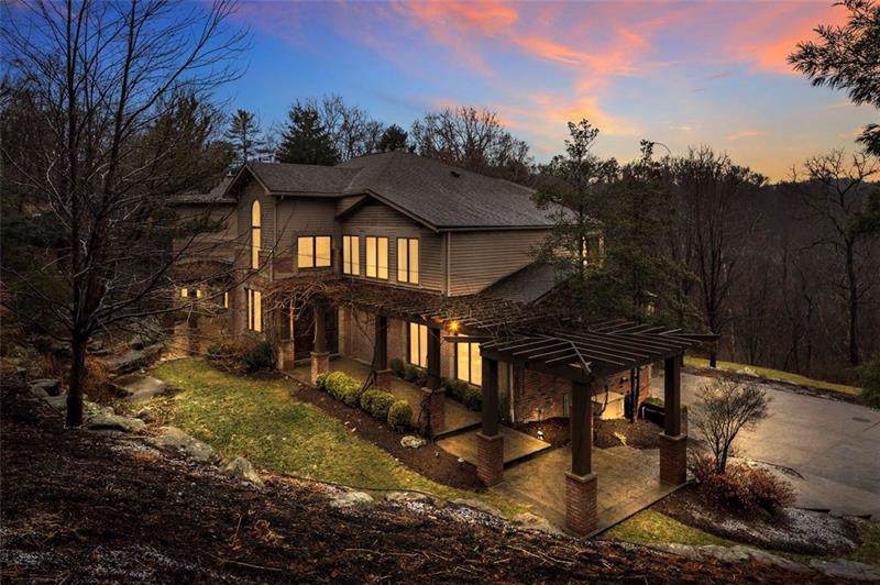 1502 Fox Chapel Rd - Photo 1