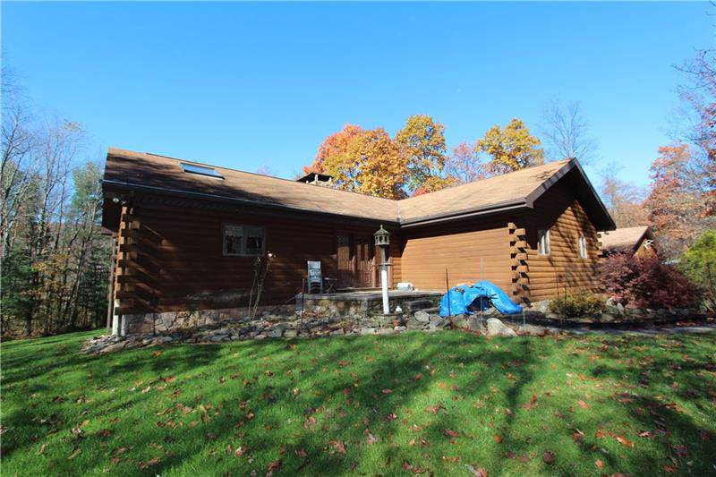 207 Lilac Lane - Photo 1