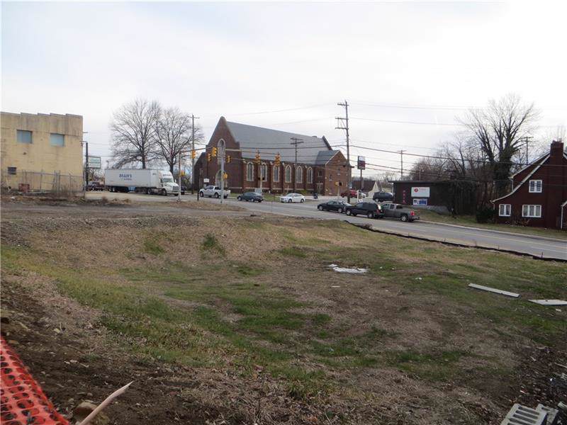 529 Lincoln Hwy - Photo 1