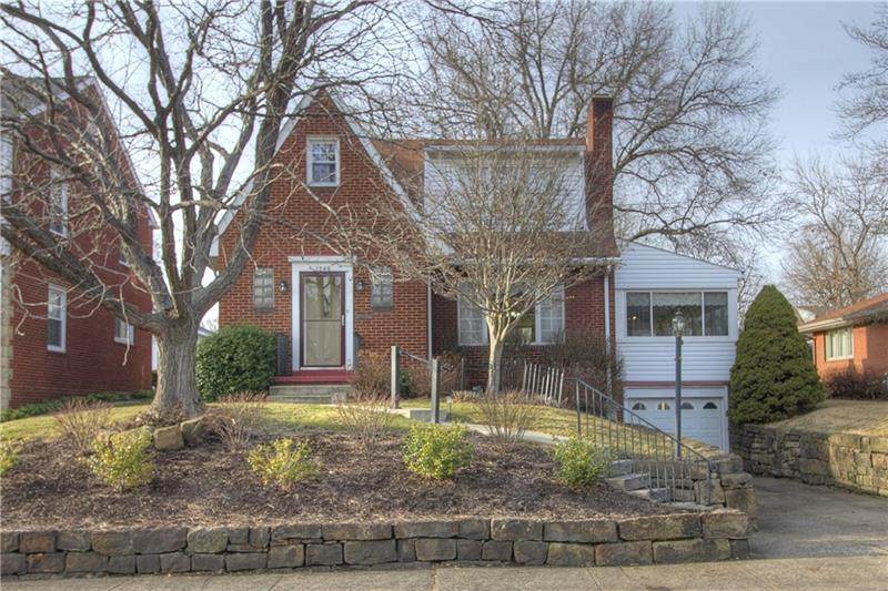 1340 Park Place - Photo 1