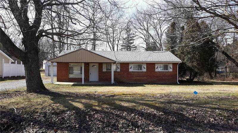 10 Dover Dr - Photo 1