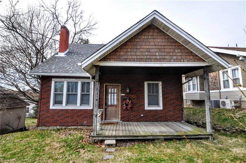 1208 Diller Ave - Photo 1