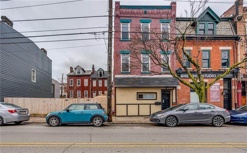 5316 Butler St - Photo 1