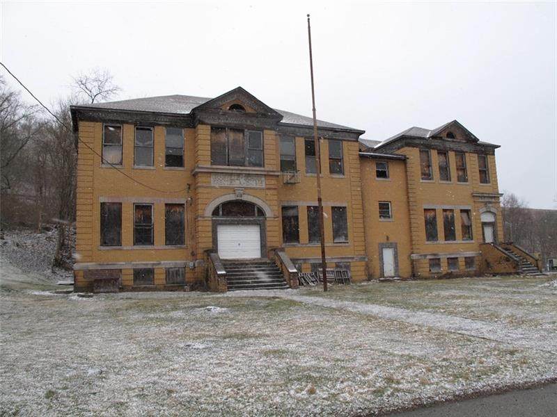 3 School St - Photo 1