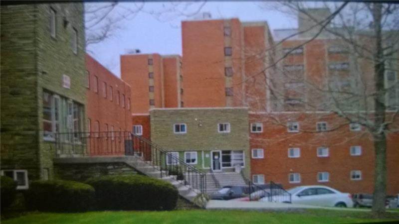 990 Main Street - Photo 1
