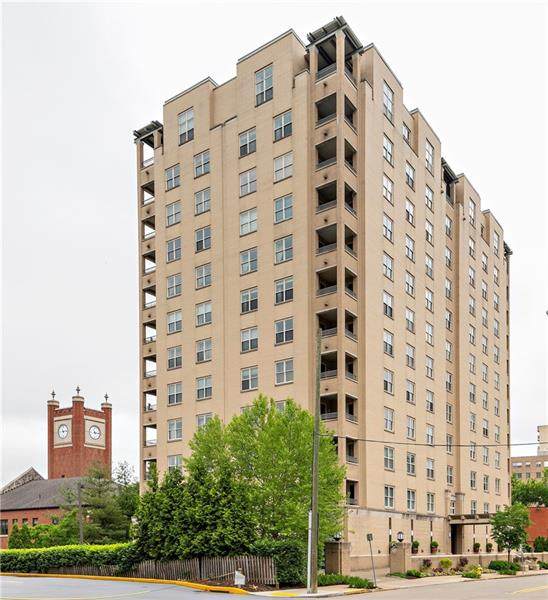 220 Bellefield Ave - Photo 1