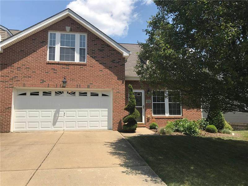 212 Parkside Ln - Photo 1