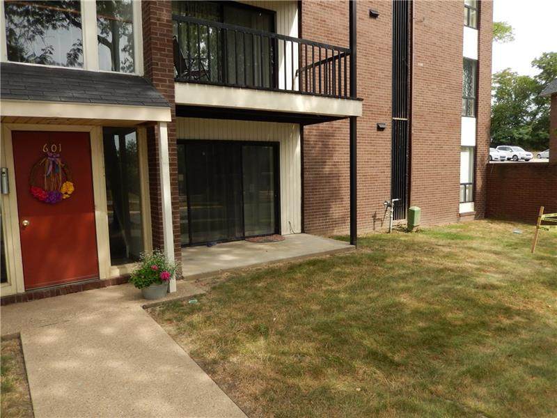 601 College Park Dr - Photo 1