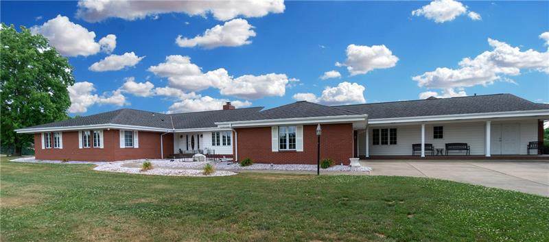 1490 Olde Stable Lane - Photo 1