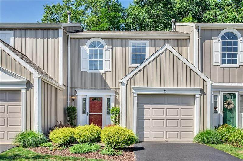 71 New London Ln - Photo 1