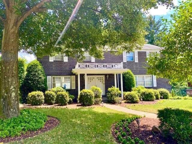 1485 Laurel Drive - Photo 1