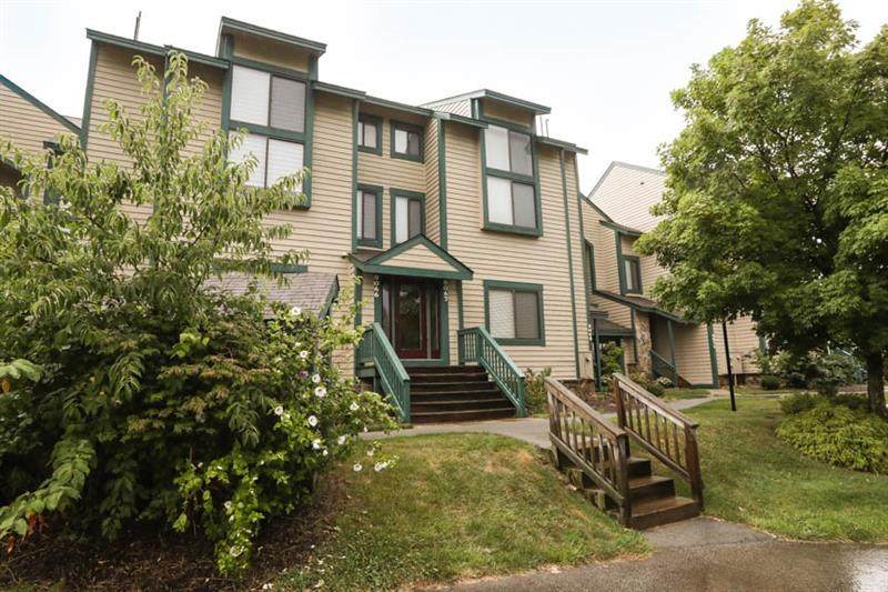 8067 Meadowridge Dr - Photo 1