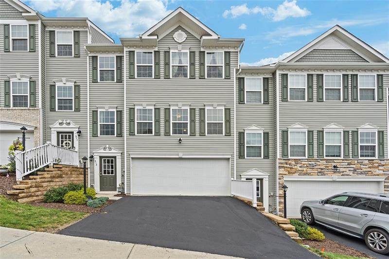 513 Isabella Court - Photo 1