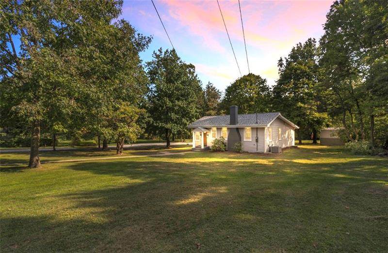 465 Edgewood Rd - Photo 1