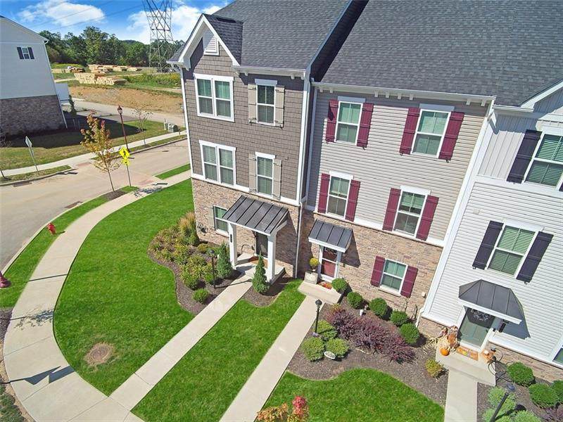 147 Bucktail Dr - Photo 1