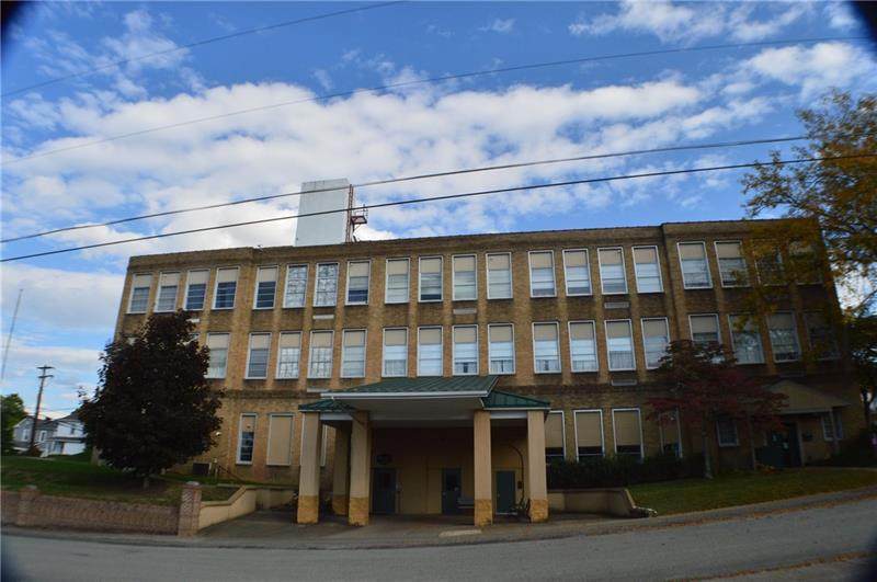 300 Union St - Photo 1