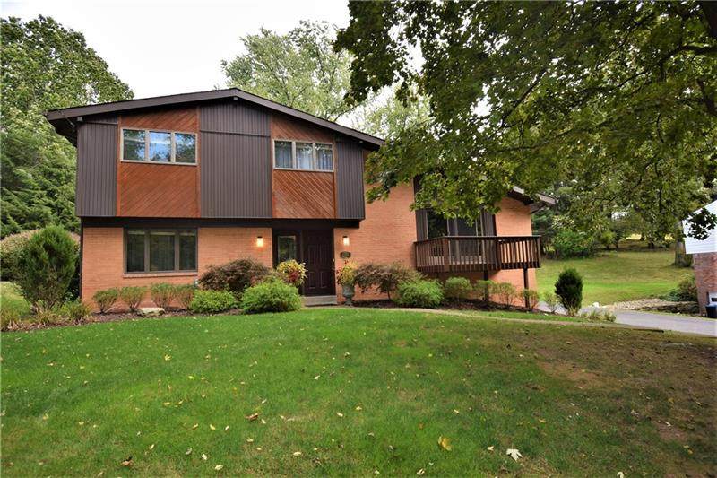 9338 Tanbark Dr - Photo 1