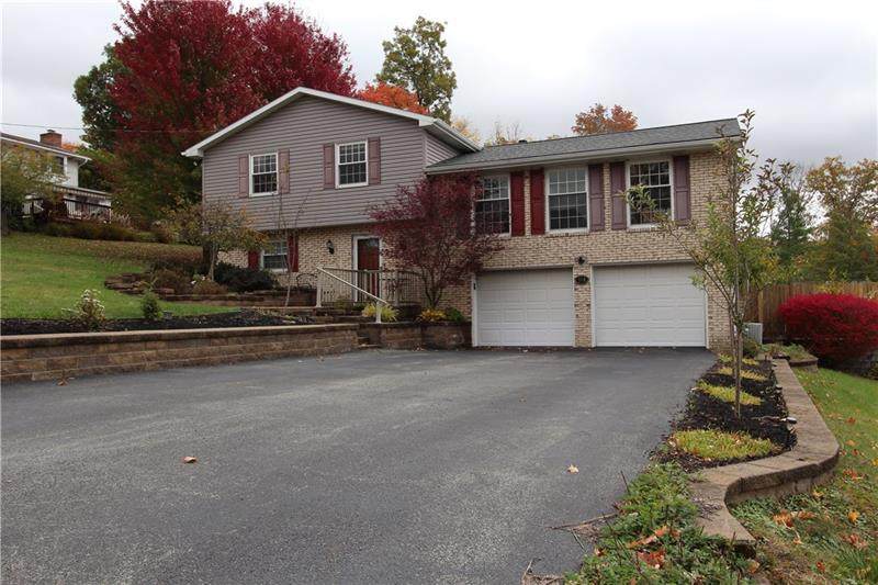 158 Hermitage Cir - Photo 1