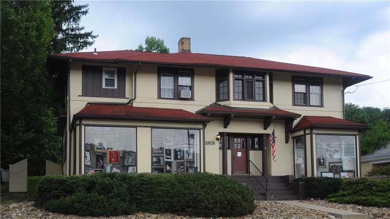 1808 Lincoln Way - Photo 1