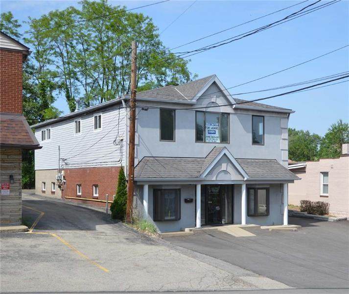 2770 South Park Road - Photo 1